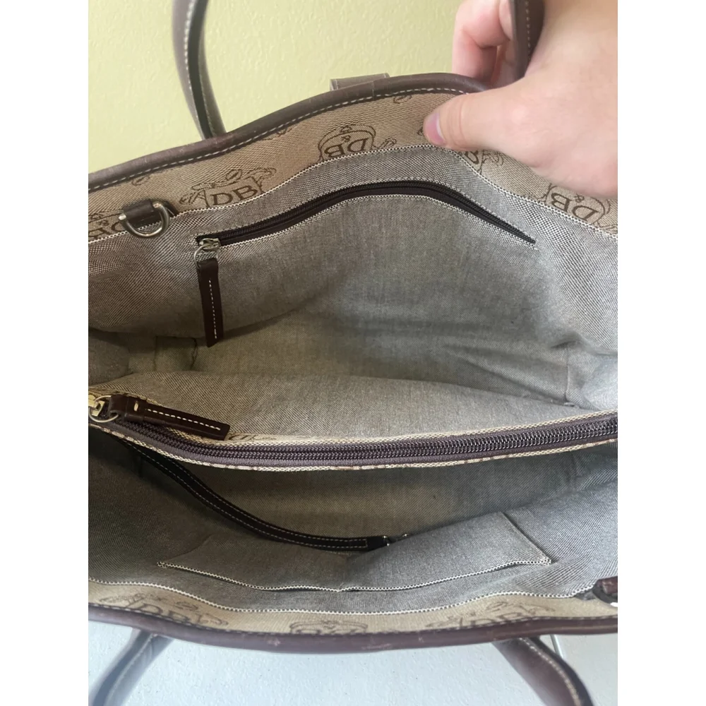 Dooney  Bourke Limited Edition Donegal Crest satchel